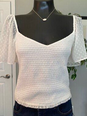 Abercrombie & Fitch White Crop-Top w/ short sheer puff sleeves/Elastic Bodice-L